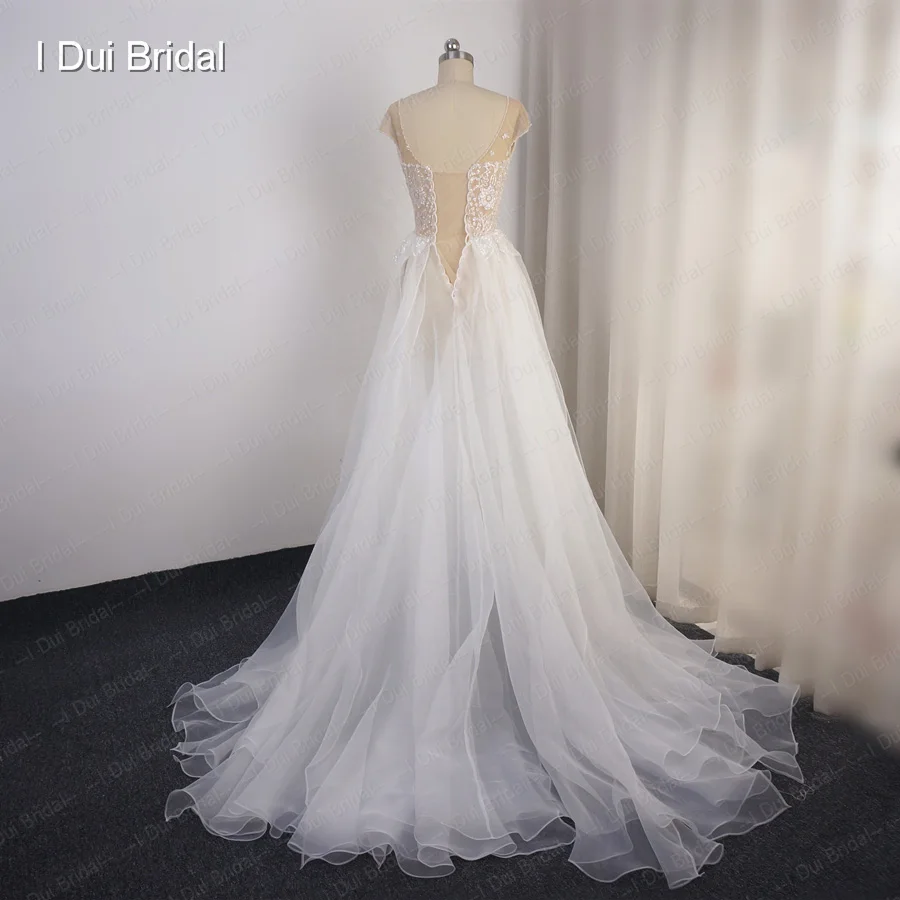 Cap Sleeve Sparkle Wedding Dress with Organza Ruffles Illusion Neckline Shinny Bridal Gown | Свадьбы и торжества