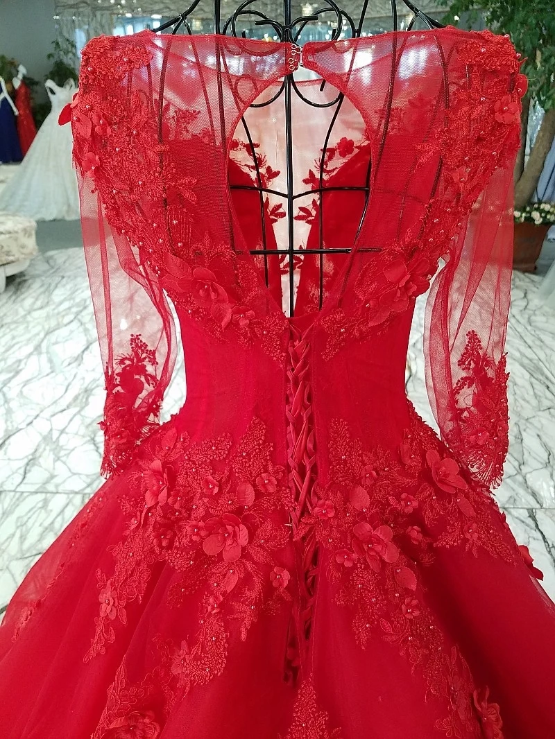Красное платье для свадьбы 2018 кружевное бальное с круглым вырезом и