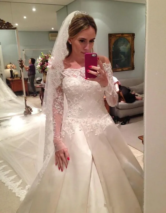 High Quality Satin Wedding Dress with Lace Appliques Sequins Off Shoulder Long Sleeves Zipper Back Top Vestidos de Novia | Свадьбы и