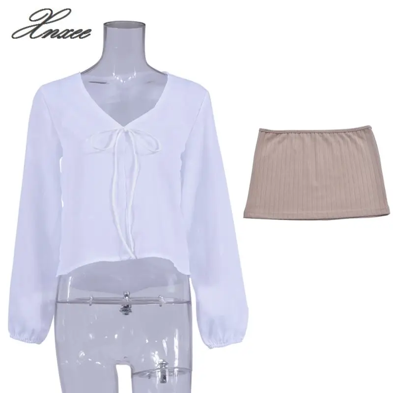 

2020 new women's loose V-neck long-sleeved lace top