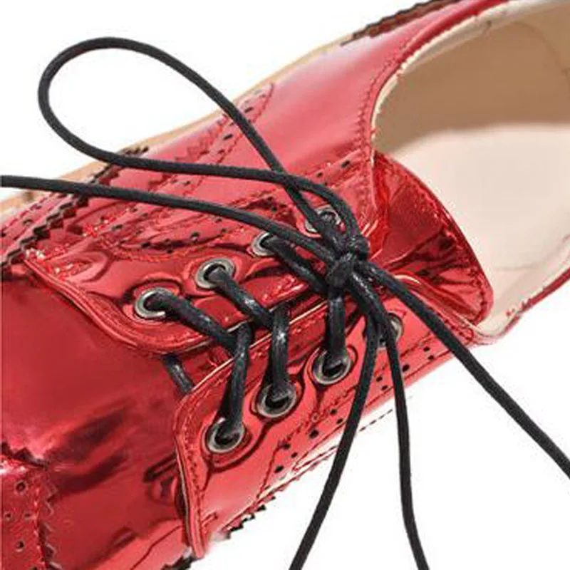 Винтажные Женские повседневные туфли-оксфорды; большие размеры 34-43; туфли из воловьей кожи с перфорацией; женские Броги из яркой лакированной кожи на плоской платформе