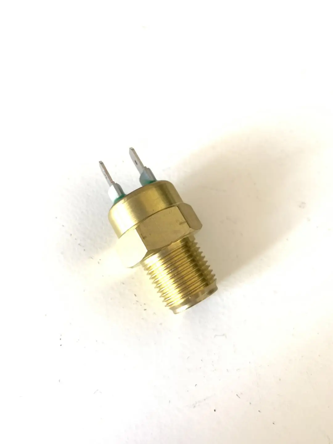 4 шт./лот датчик температуры воды для гусеницы 3054C Perkins 235 1790 702283 3021 EL9 2848A127
