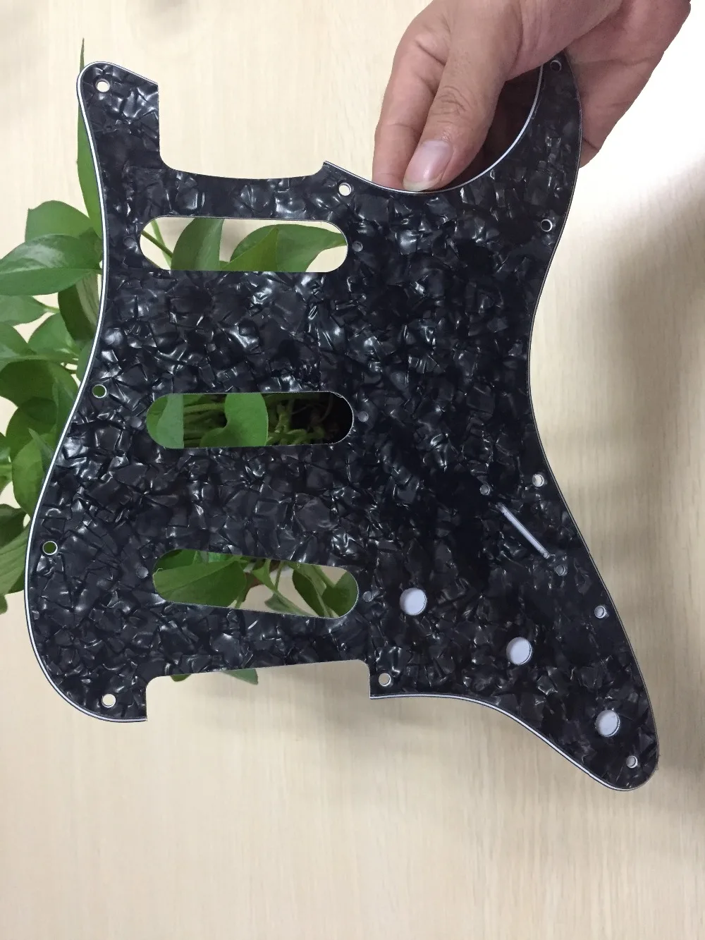 FLEOR 1 шт. Страт накладка на гитару sss pick Guard Scartch Plate w/pick guard винты для 11 отверстий гитарных частей, 20 цветов на выбор