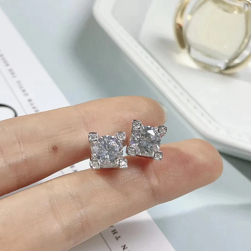 Женские серьги-гвоздики из серебра 925 пробы с цирконом | Украшения и аксессуары