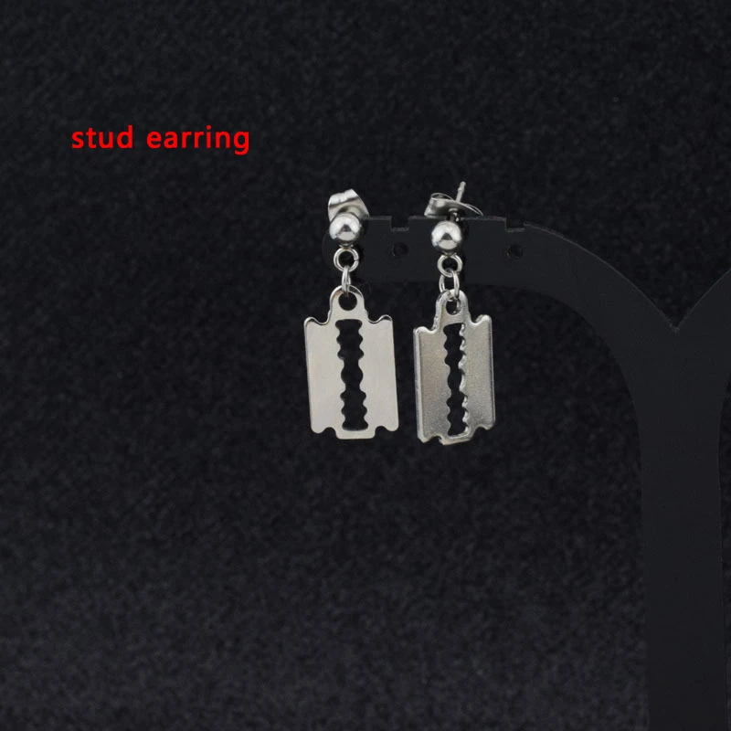Blade stud earring Для женщин обувь для девочек в стиле «панк» Серьги Нержавеющая сталь с изображением крестообразной звезды мира кролик лезвие кулон, серьги с подвеской Для мужчин в стиле «Рок», «хип-хоп» для фотосъемки в стиле гранж с изображением Ушная клипса - Окраска металла: Blade stud earring