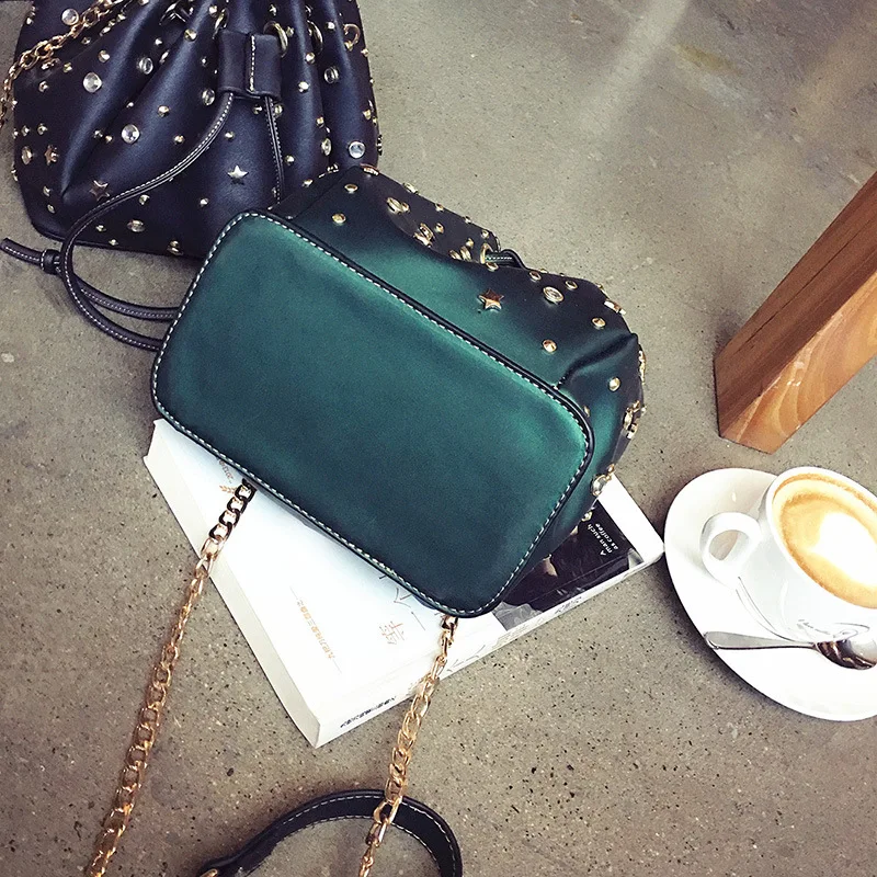 Новые модные Универсальные ведро сумка заклепки яркий Бангалор PU Сумка HY-716 |