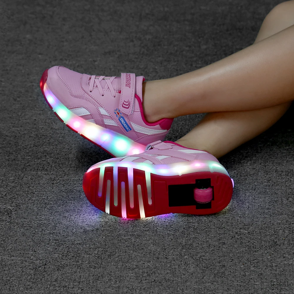 

2020 USB Charging LED Light Sneakers with One Single Wheel Boy Girl Roller Skate Casual Shoe with Roller