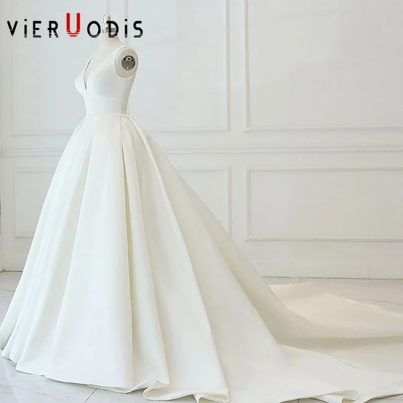 Элегантное блестящее атласное свадебное платье с v-образным вырезом Vestido De Noiva Evase