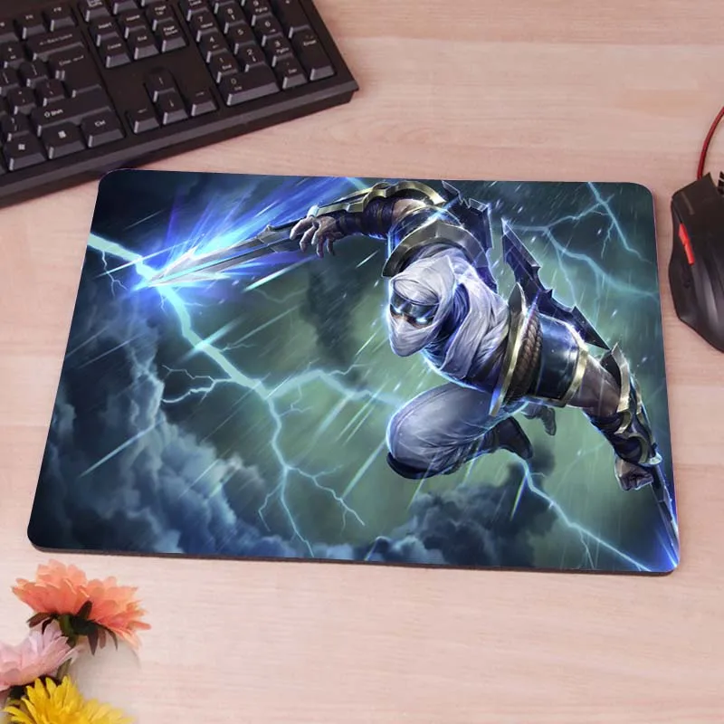 MaiYaCa Лига Легенд Zed компьютерный коврик для мыши коврики для украшения рабочего стола Нескользящий Резиновый коврик 220 мм X 180 мм X 2 мм - Цвет: 25X29CM