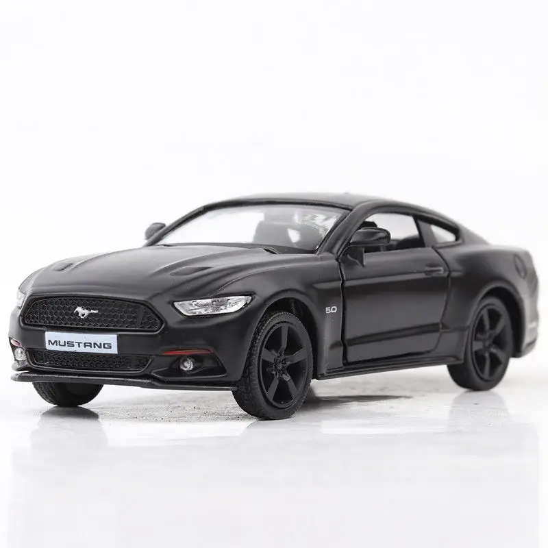 Классическая модель автомобиля из металлического сплава 1:24 игрушка для детей