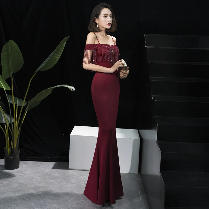 Сексуальный женский тонкий с открытыми плечами Cheongsam элегантный бордовый рыбий хвост Формальное вечернее платье Новинка кисточка горный хрусталь халат De Soiree
