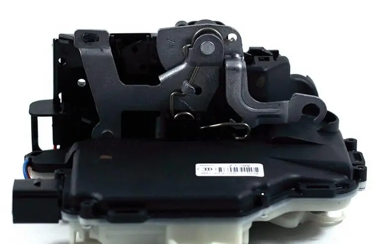 Привод Зд Замок Двери OEM 3BD839016B для VW Polo 9N Passat 3B Caddy MultiVan T5 B5 Golf Jetta| |