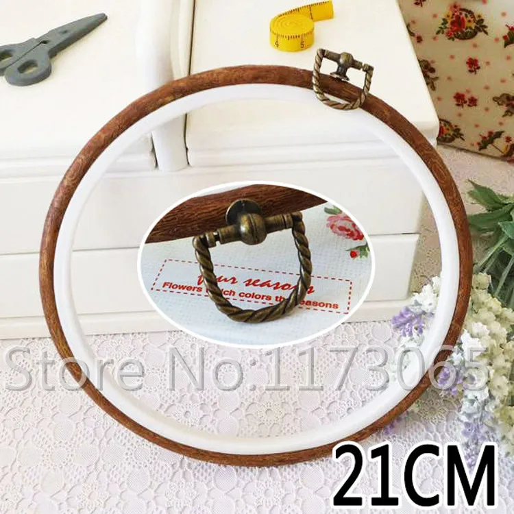 Обруч для вышивки деревянный и пластиковый круглая петля трех размеров