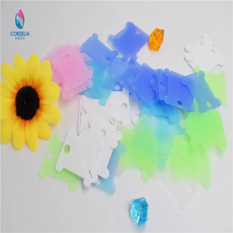 Лидер продаж 2016 года низкая цена высокое качество пластик 6 цветов 10 шт. вышивка