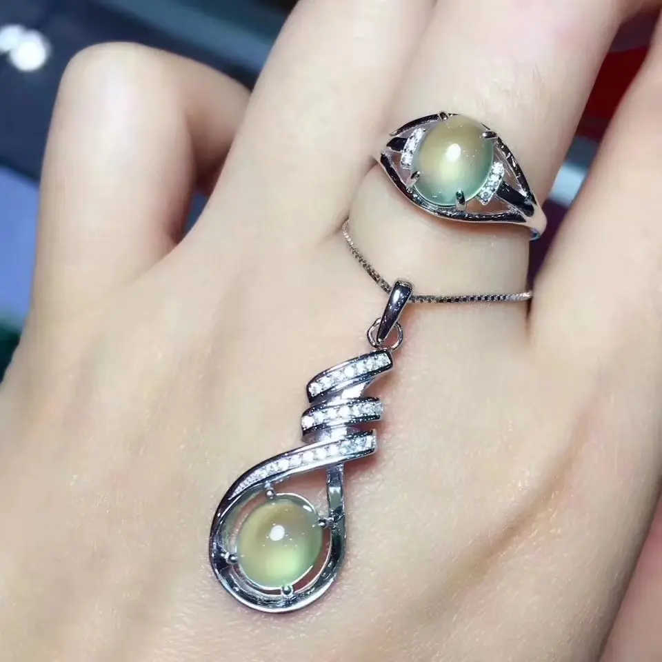 Женский ювелирный набор из натурального серебра 925 пробы с натуральным зеленым