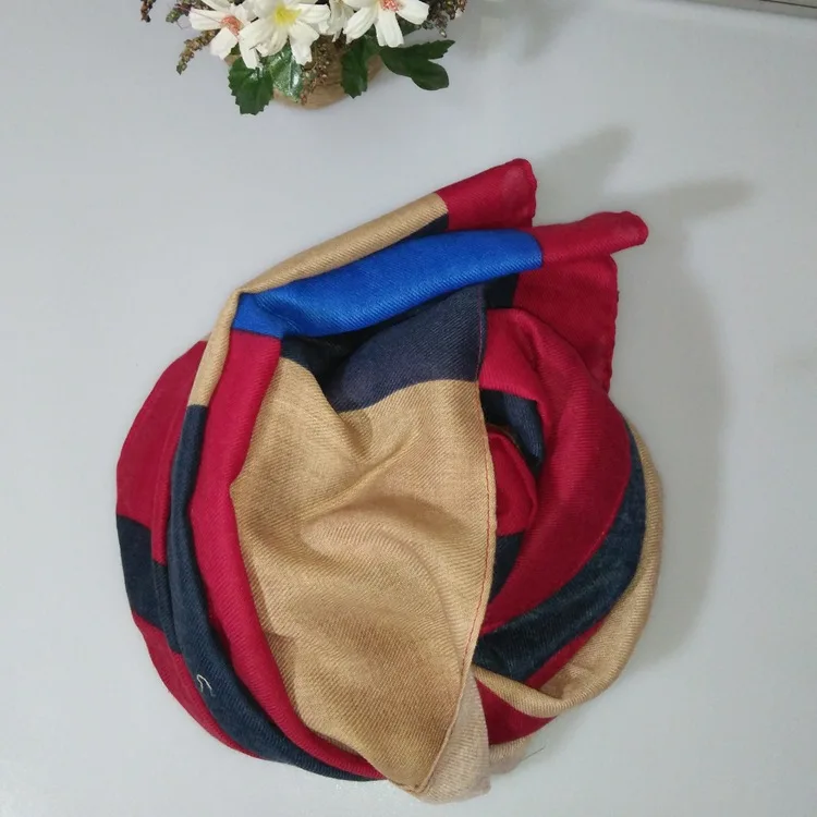 Новый дизайн моды printe каракули заплатил пейсли длинный хлопок платки популярны