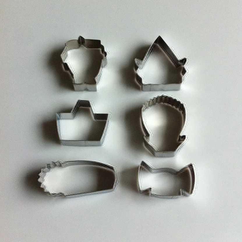 Cartoon character Strawber cookie cutters stainless steeel watermel prince cutter DIY cake tool Free shipping #CT947 | Дом и сад