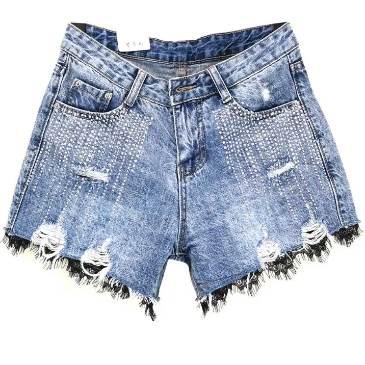 Женские джинсовые шорты со стразами и кружевной вышивкой свободные с высокой