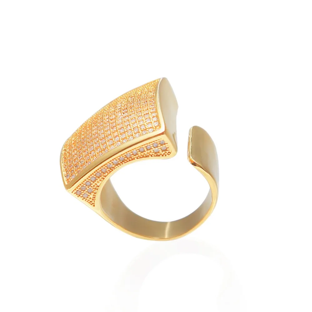 Мужское кольцо с микро закрепкой роскошное регулируемое золотистое фианитом