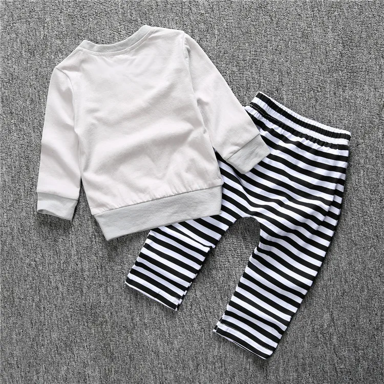 Комплект детской одежды из 2 предметов: свитшот + штаны в полоску | Детская одежда