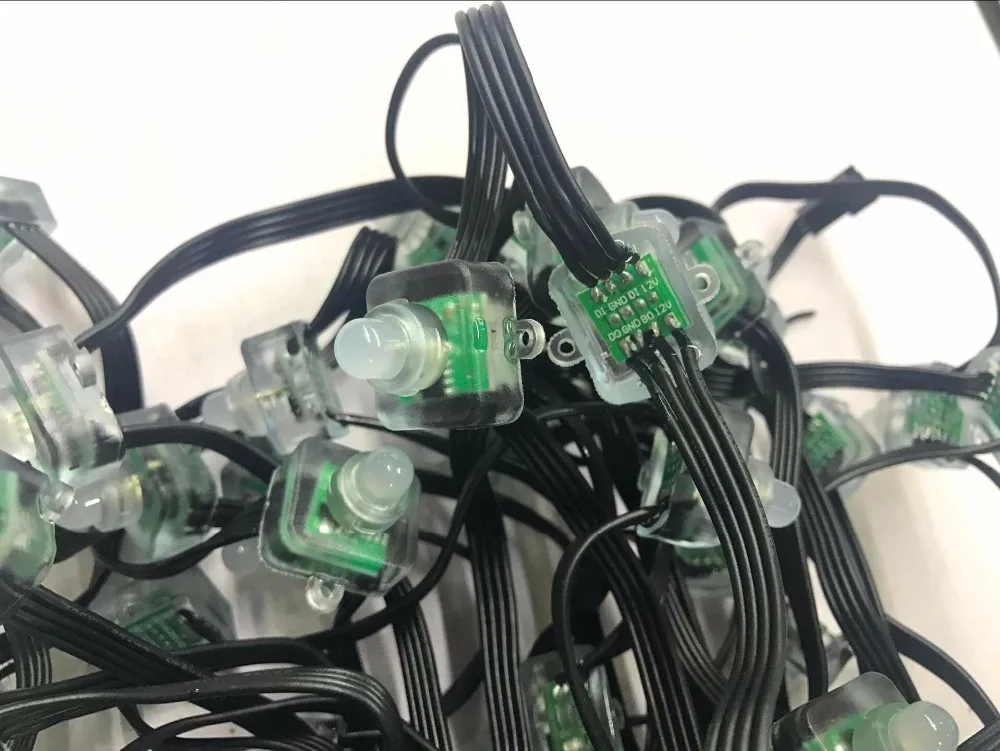 Светодиодный светильник WS2818 RGB квадратный 12 мм IP68 с черным проводом 100 шт.|light string|10
