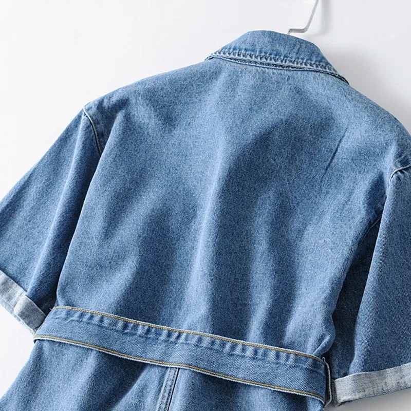 Женский джинсовый комбинезон на завязках повседневный свободный однобортный с