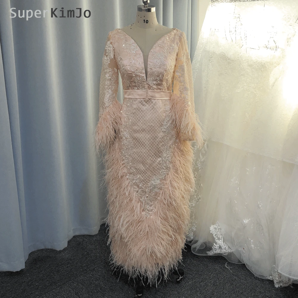 Вечерние платья SuperKimJo с перьями 2020 длинным рукавом Персиковое кружевное платье
