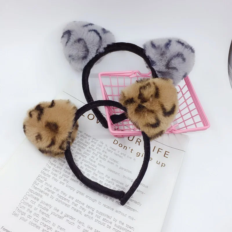 

Бесплатная доставка, модная детская повязка на голову с леопардовыми ушками, Милые Плюшевые Головные уборы для девочек, милые аксессуары дл...