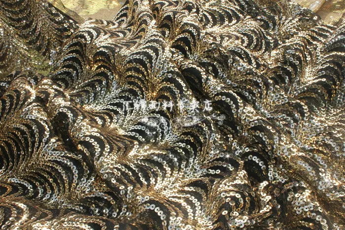 Кружевная ткань с блестками 1 метр алловер вышитый на черном тюле кружево золото