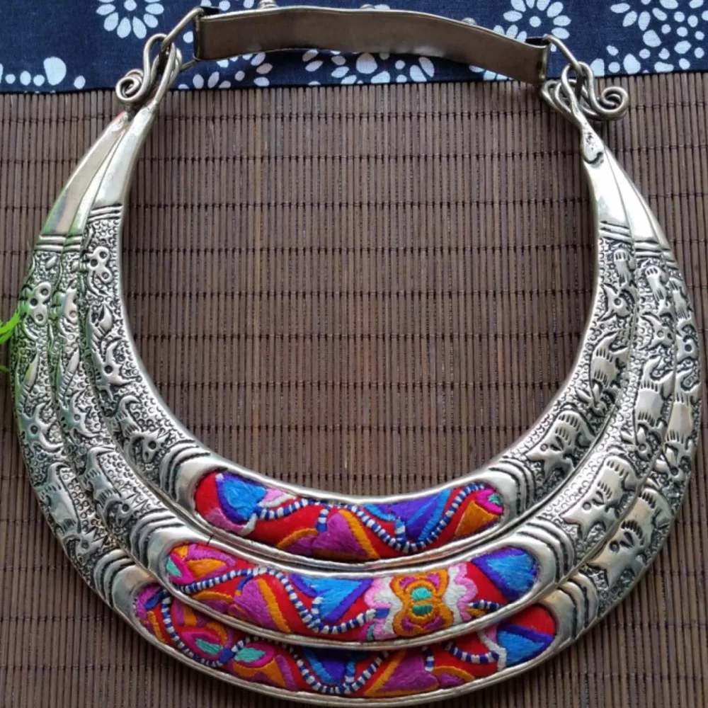 Лидер продаж новое многослойное ожерелье с вышивкой в национальном стиле