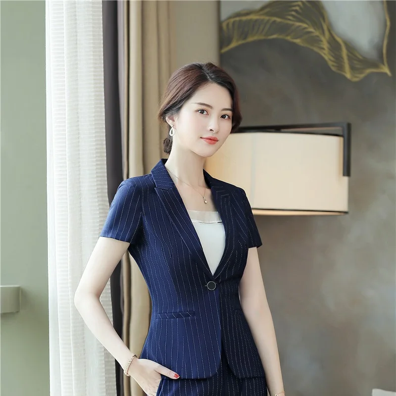 Женский пиджак в полоску с коротким рукавом | Женская одежда