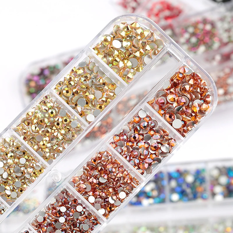

QIAO 1440 шт. плоские кристаллические стразы 6 размеров (1,5-4 мм) с пинцетом для захвата и ручкой для 3D украшения ногтей