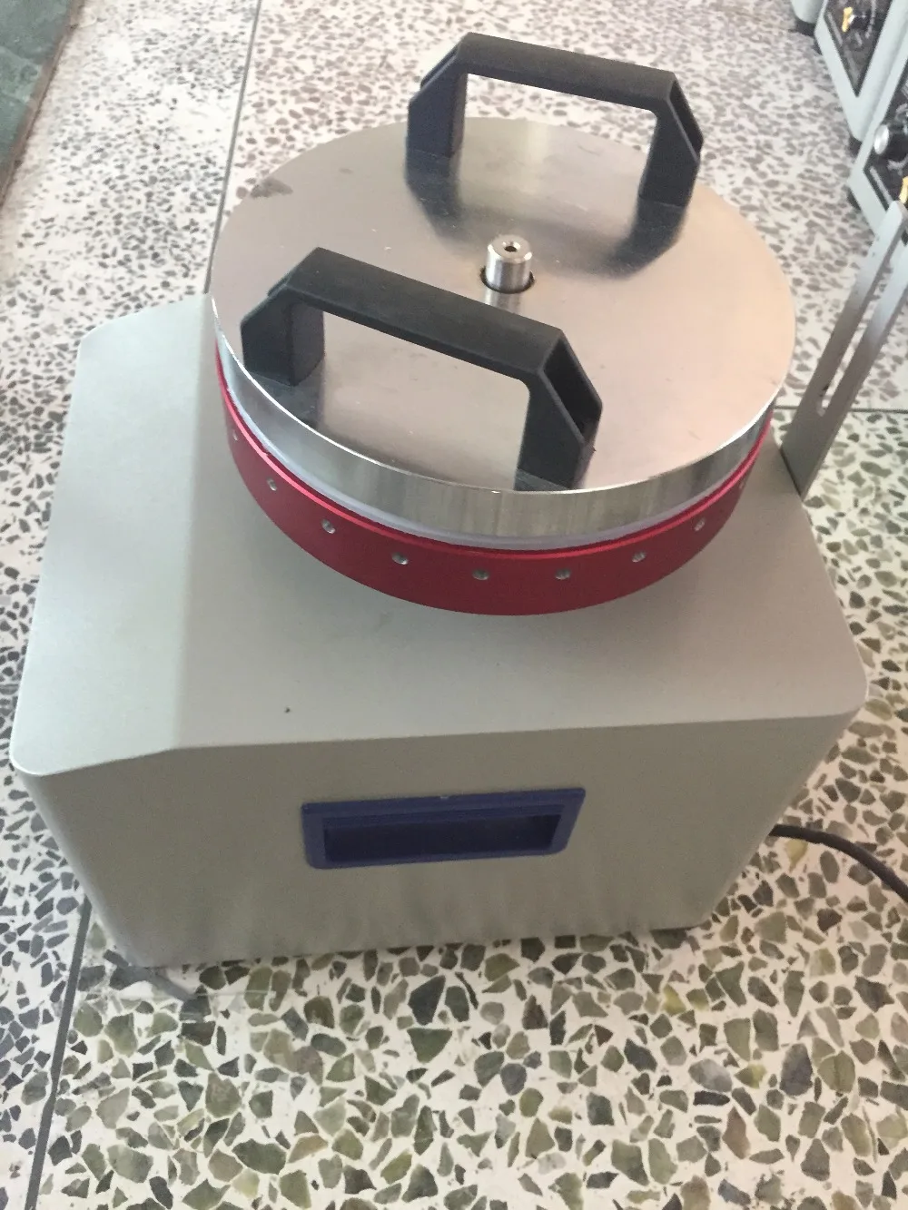 Полировальный станок с круглыми бусинами для ювелирных изделий роторный порода