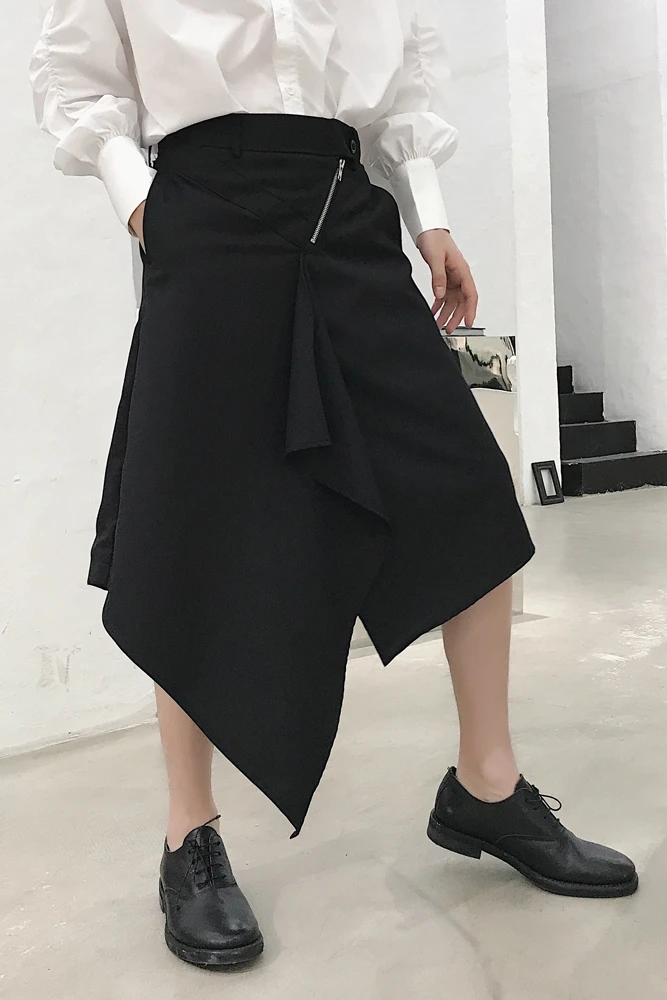 

M-XXL!! Summer catwalk new irregular hem design tide brand cropped trousers men's loose low-end harem pants skirt pants.