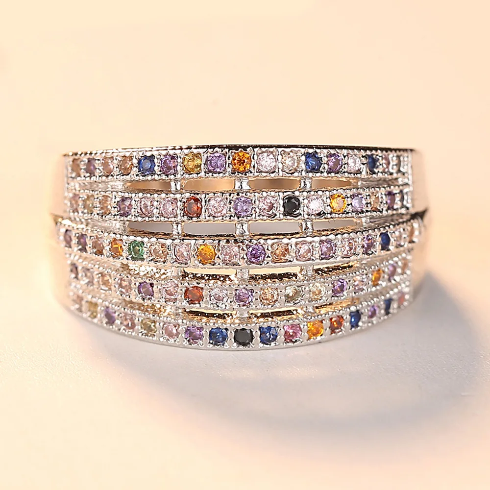 

Silikolove 1pcs Fashion Multicolor Zircon Smooth Simple Couples Rings Explosion Models Hot Jewelry Bijouterie Anillo