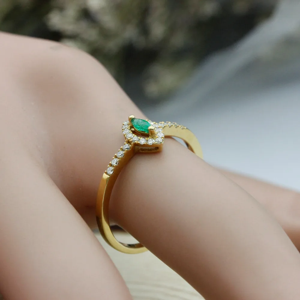 

LASAMERO Marquise Cut 0.06ct Natural Emerald Gemstone Solid 9k Yellow Gold Vintage Halo Natural Diamonds Accents Promise Ring