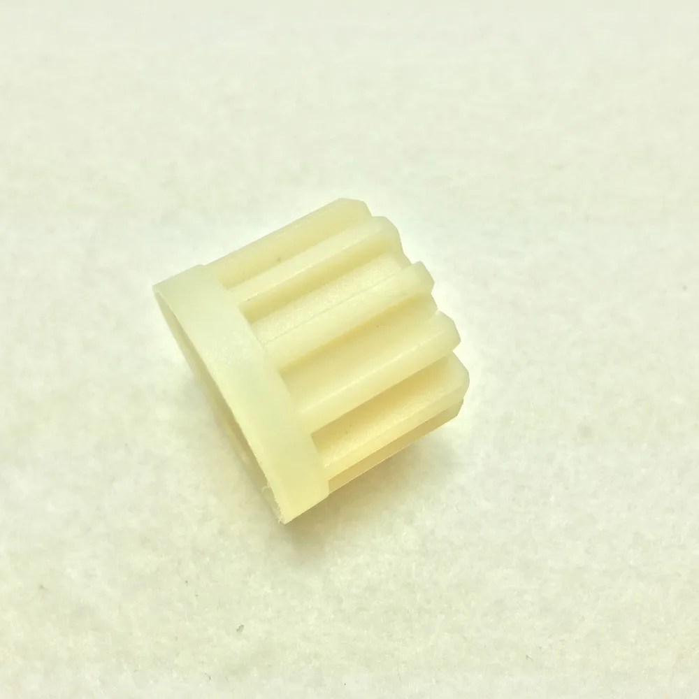 Бытовая часть для мясорубки 5 шт. Новое поступление детали пластиковый втулка