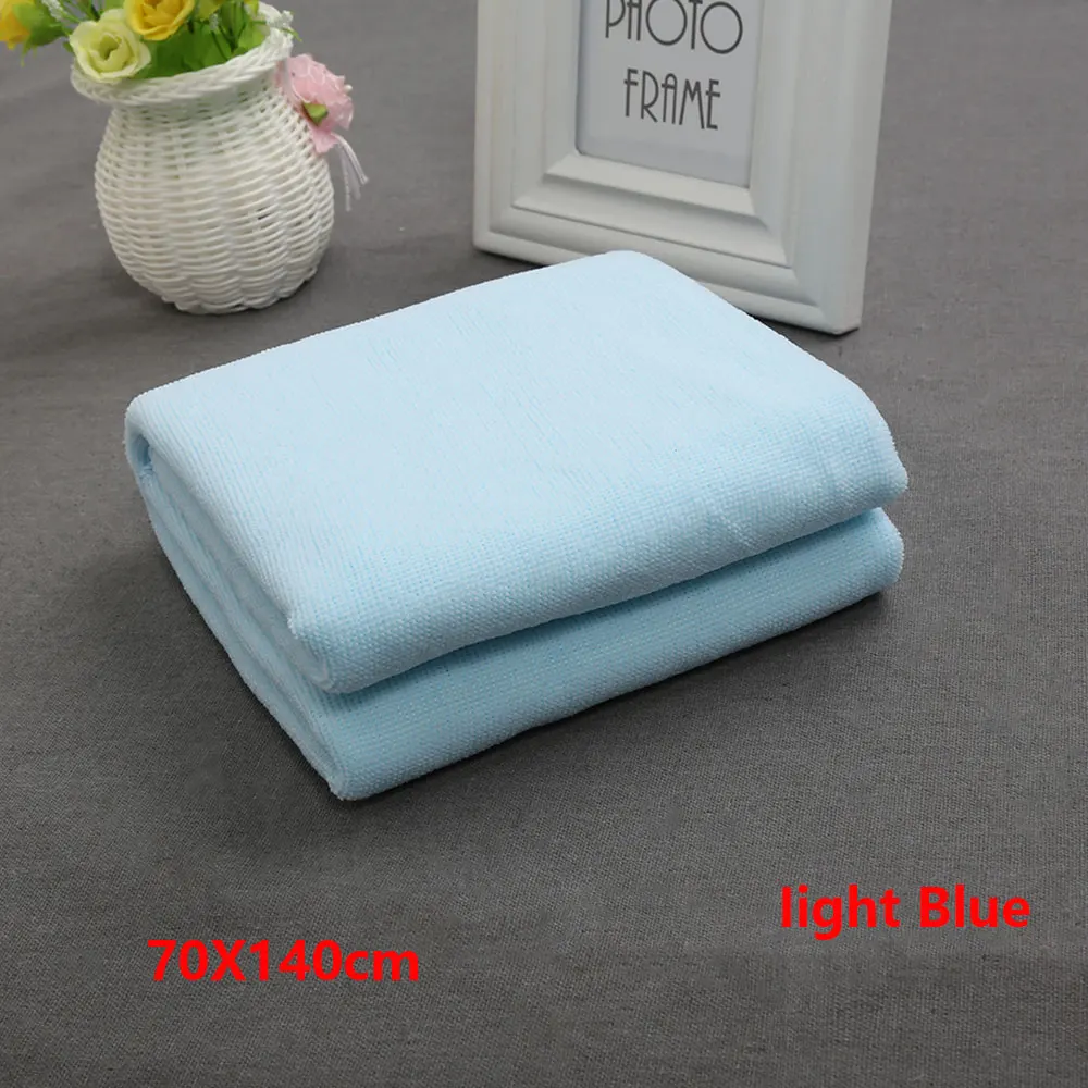 light blue 1 шт., цветное быстросохнущее абсорбирующее банное полотенце 70x140 см, пляжное полотенце, розовое Флисовое одеяло из микрофибры, пляжное полотенце для сушки - Цвет: light blue