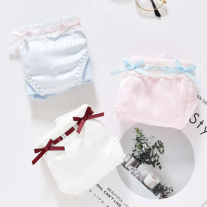 Милые водорастворимые кружевные трусики из хлопка со средней талией и бантом