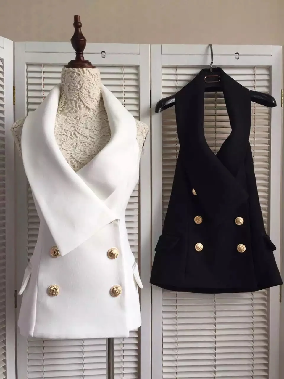 2017 новая мода золото кнопки сексуальная жилет|fashion vest|veste fashionbutton vests |