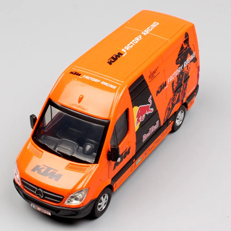 1:38 Масштаб Joycity Red Bull KTM фабрика гоночная команда спринтер Мотокросс мини Ван литья под давлением металлические модели оттягиваются авто автомобили игрушка мальчик