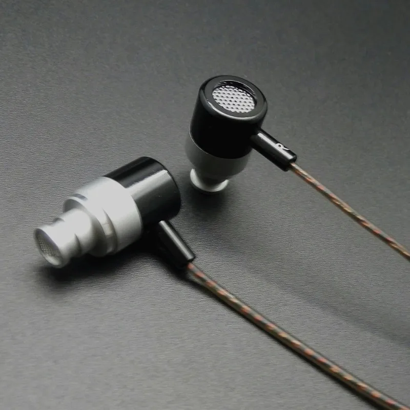 RY1X enthusiast bass ear earphones All metal manufacturing 10MM shocking sound quality HIFI 5N crystal copper wires earphone | Электроника