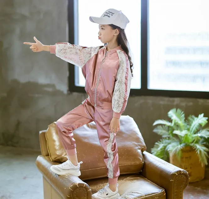 

Girls Autumn Lace Patchwork Casual Sets Big Children's Long Sleeve 2pcs Sets Clothes Kids Students Clothing Sets Fashion Suits
