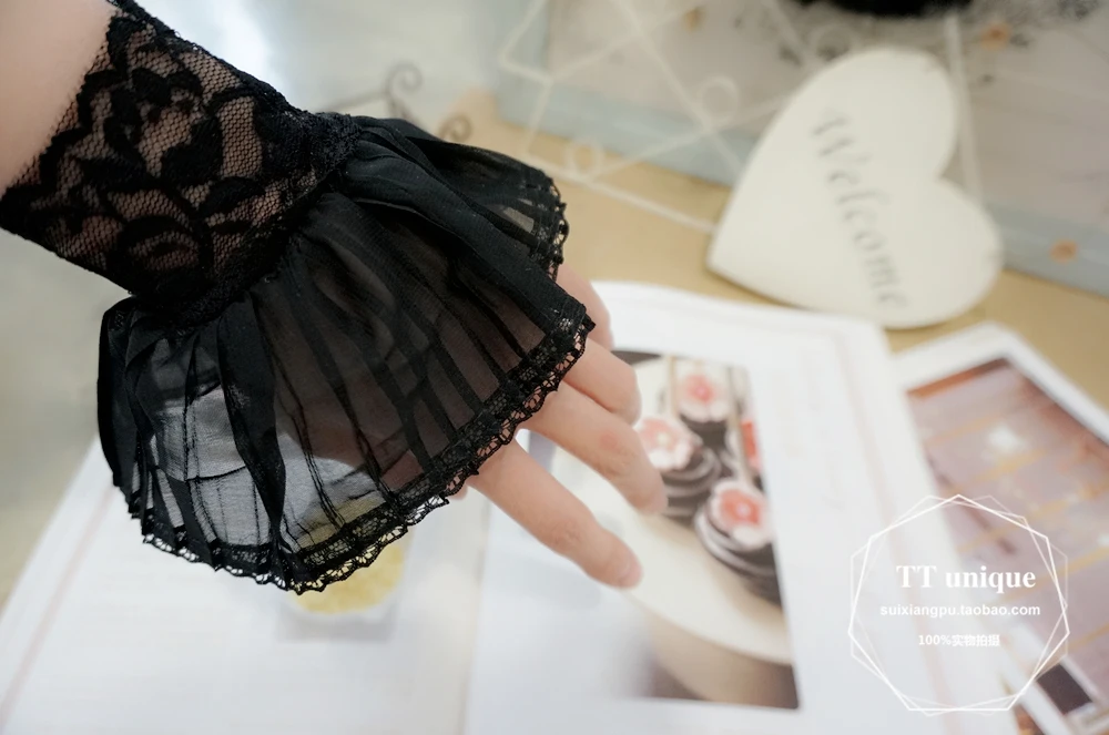 Fake Original Handmade False temperament lace organ floral horn palace wind white Black Chiffon Crest Collar Lace |