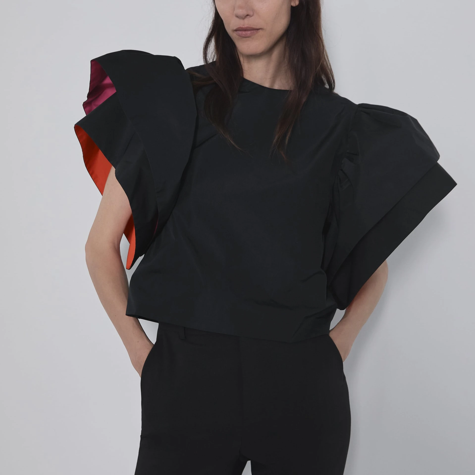 Summer New Women Blouses Black Puff Sleeve O-Neck Short Spliced Colour Collision Personality Loose Fashion Pullover Shirt