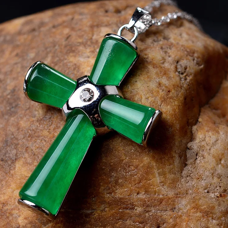 Серебряное ожерелье в комплекте 925 пробы с крестообразным кулоном chrysoprase женская