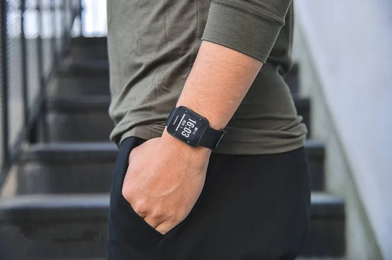 Умные часы GARMIN FORERUNNER 35 для мониторинга сердечного ритма