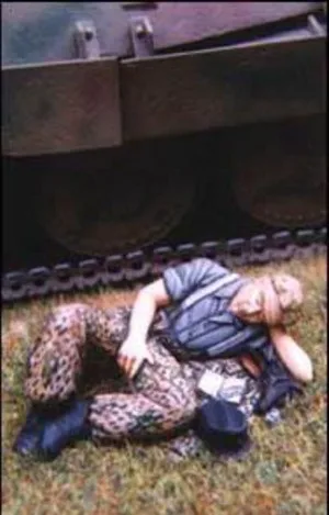 

1:35 Resin kit sleeping Germans
