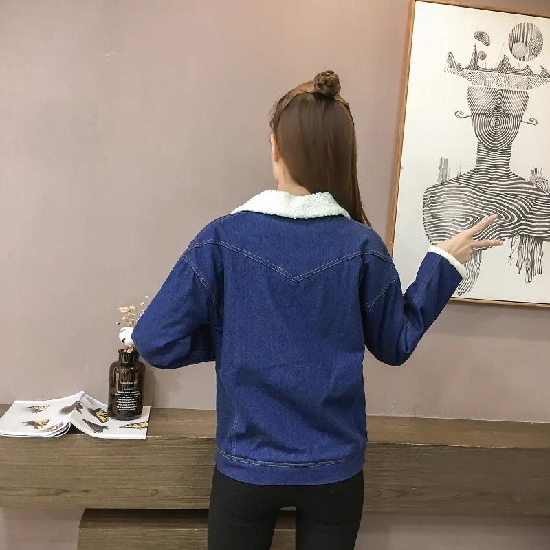 2019 новые зимние Обувь на теплом меху джинсовая куртка Для женщин Курточка бомбер