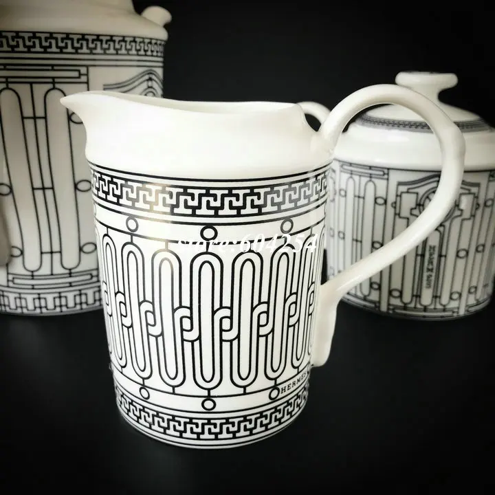 milk pot Новые поступления костяной набор посуды из фарфора Diy посуда Dinnerset - Цвет: milk pot